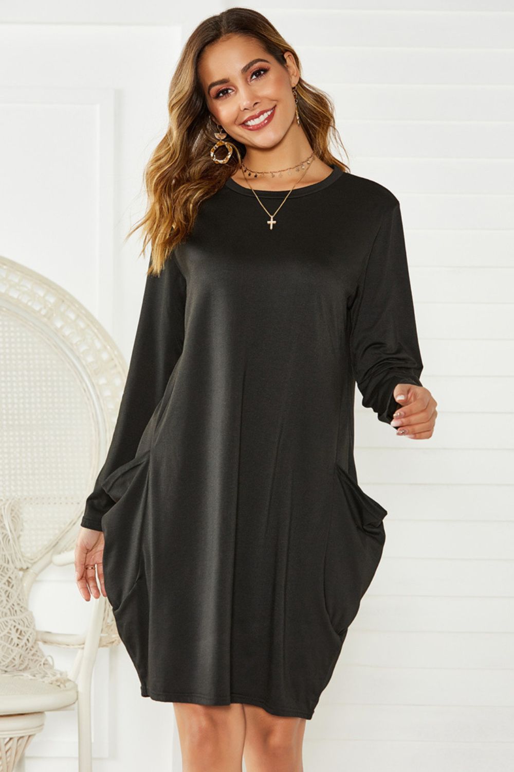 Pocketed Round Neck Long Sleeve Dress