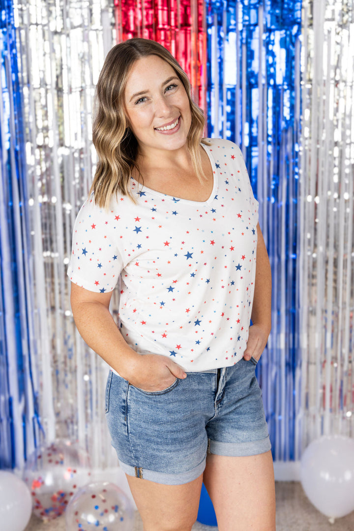 IN STOCK Chloe Cozy Tee - White Liberty Stars