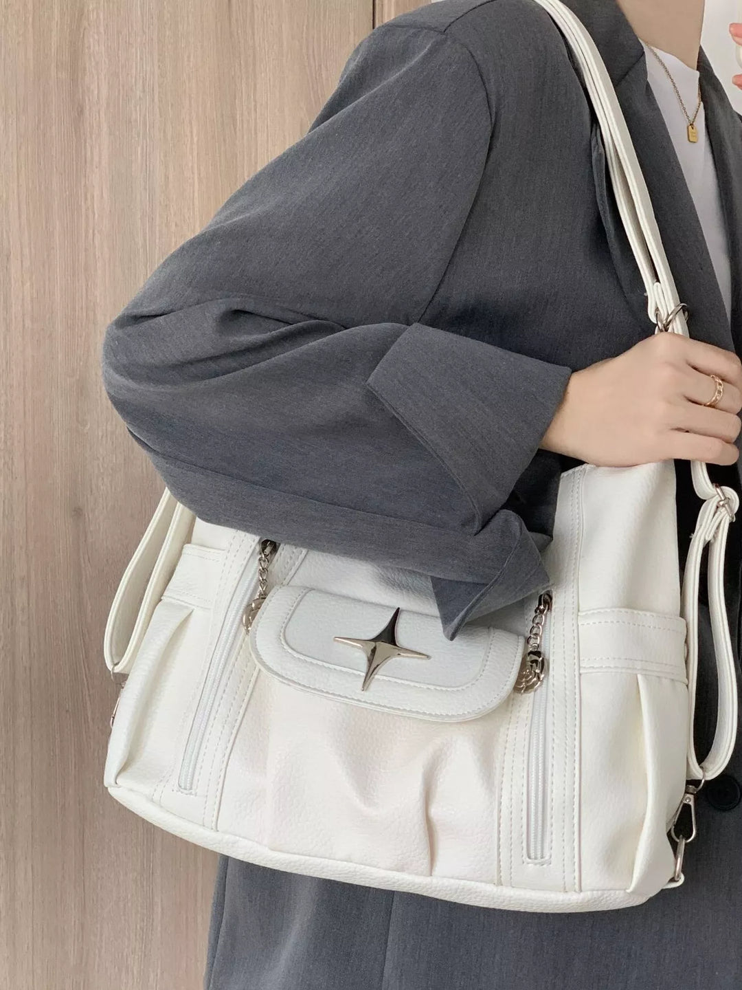 4e8c3d5177f246f190e928de282ee735-Max-Origin