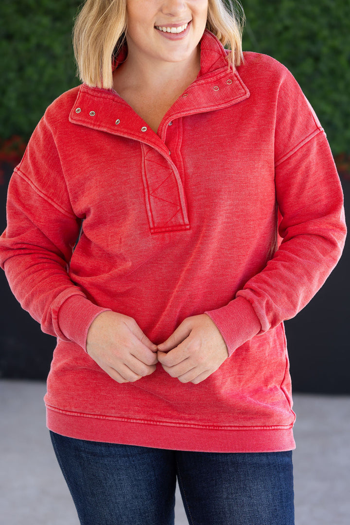 IN STOCK Jesse Vintage Wash Snap Pullover - Red