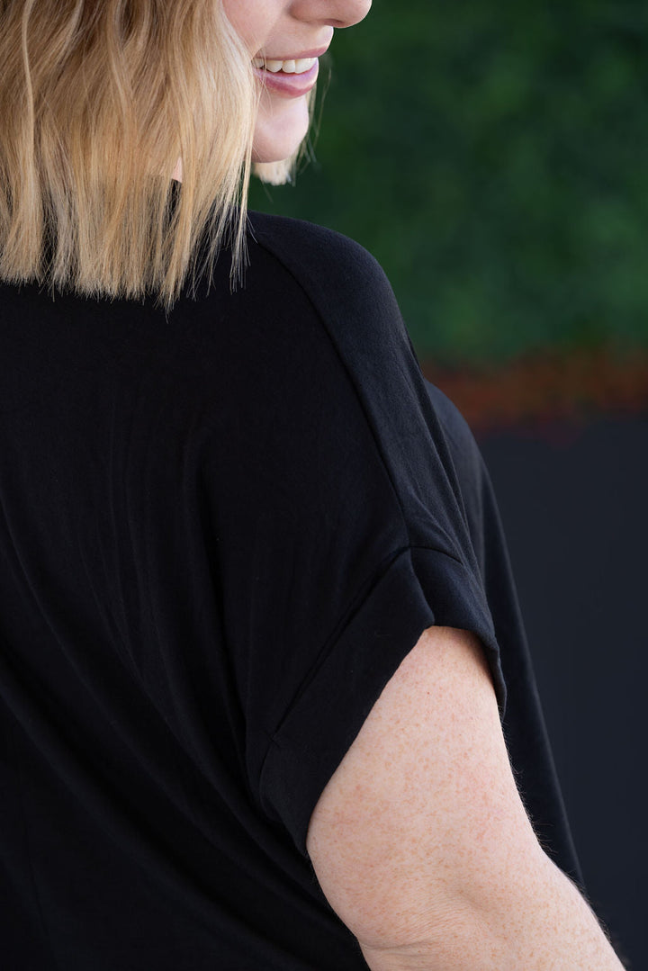 IN STOCK Sierra Pocket Top - Black