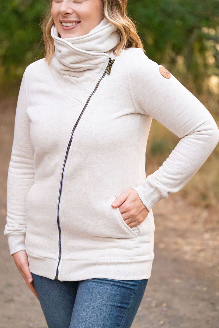 IN STOCK Quinn ZipUp Cowl - Oatmeal