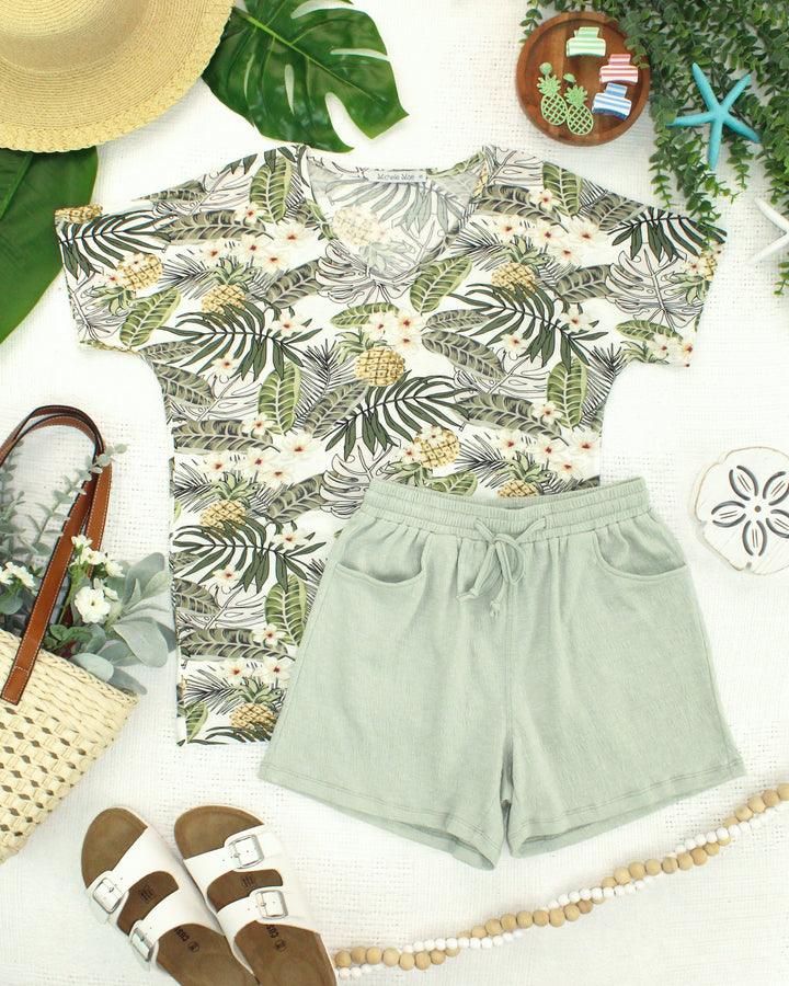 IN STOCK Chloe Cozy Top - Pineapple Leaf