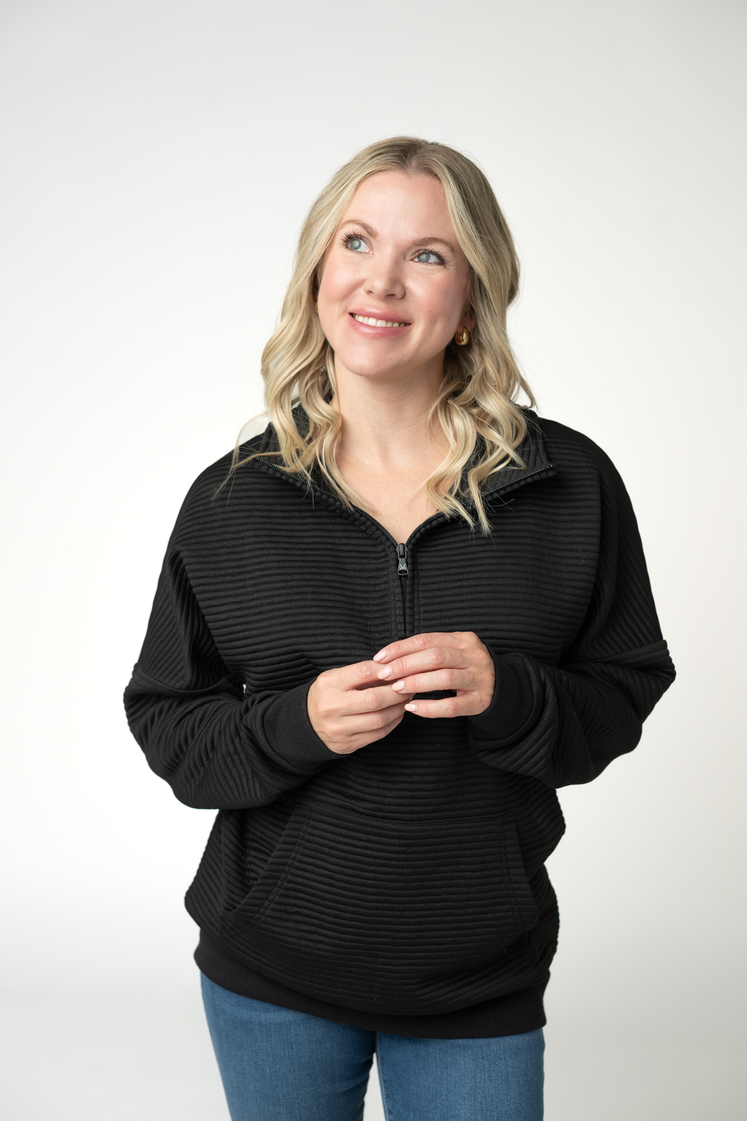 IN STOCK Tatum Quarter Zip - Black