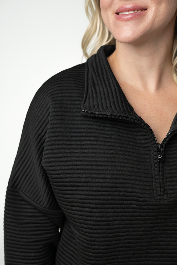 IN STOCK Tatum Quarter Zip - Black