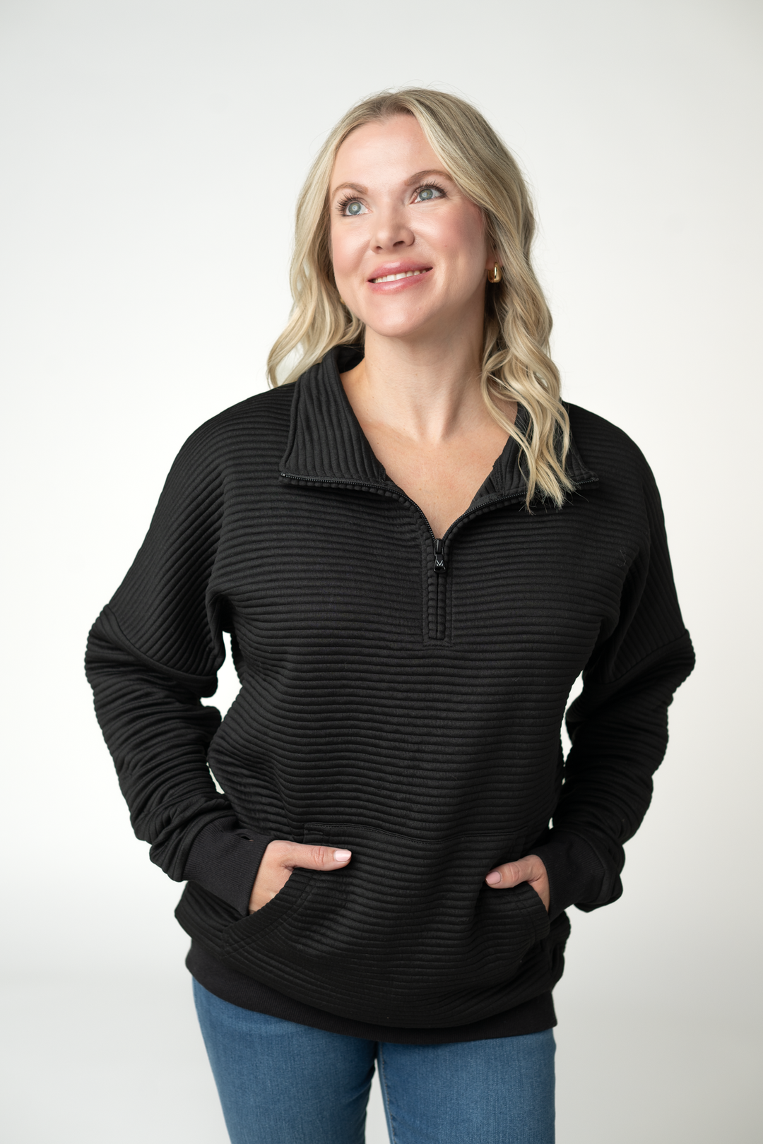 IN STOCK Tatum Quarter Zip - Black