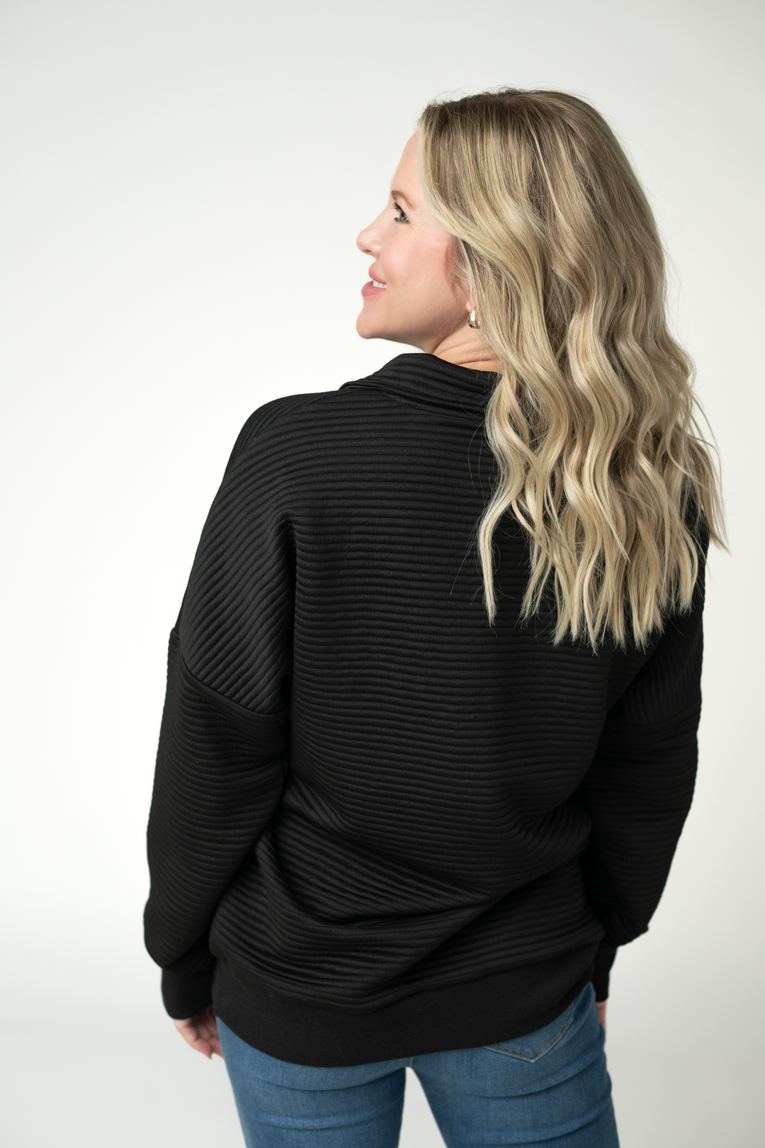 IN STOCK Tatum Quarter Zip - Black