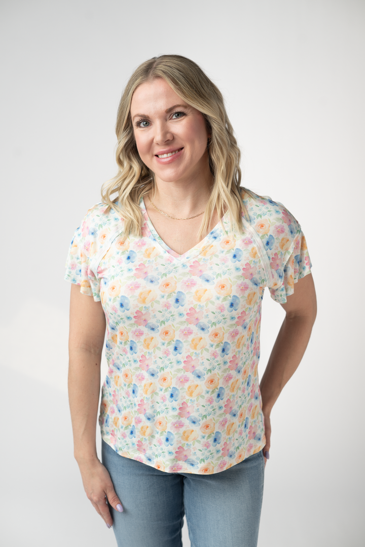 IN STOCK Raelynn V-Neck Top - Petal Gardens