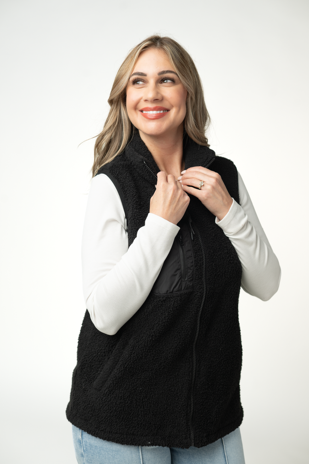 IN STOCK Sherpa Vest - Black