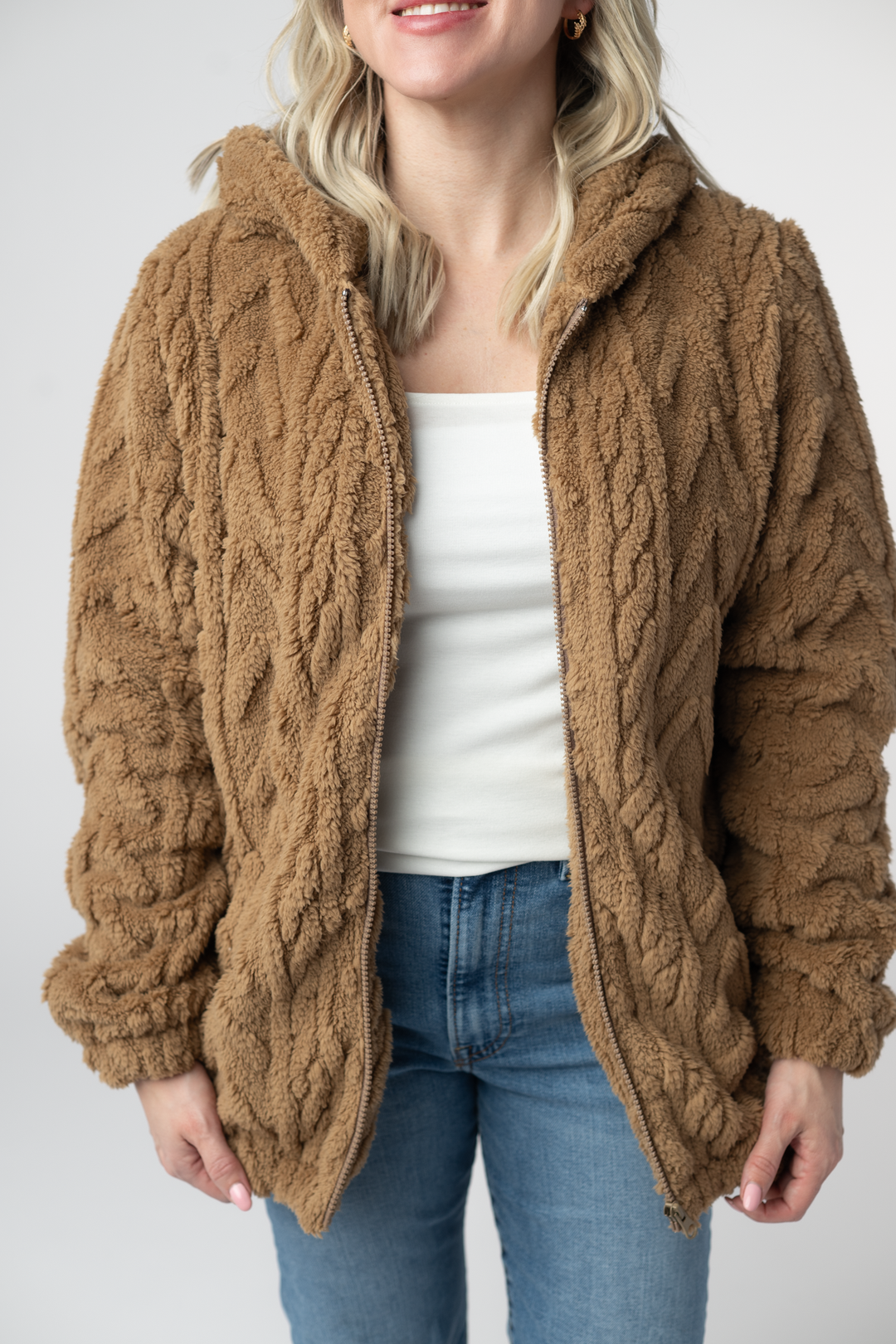 IN STOCK Fuzzy Sherpa Fullzip Hoodie - Maple