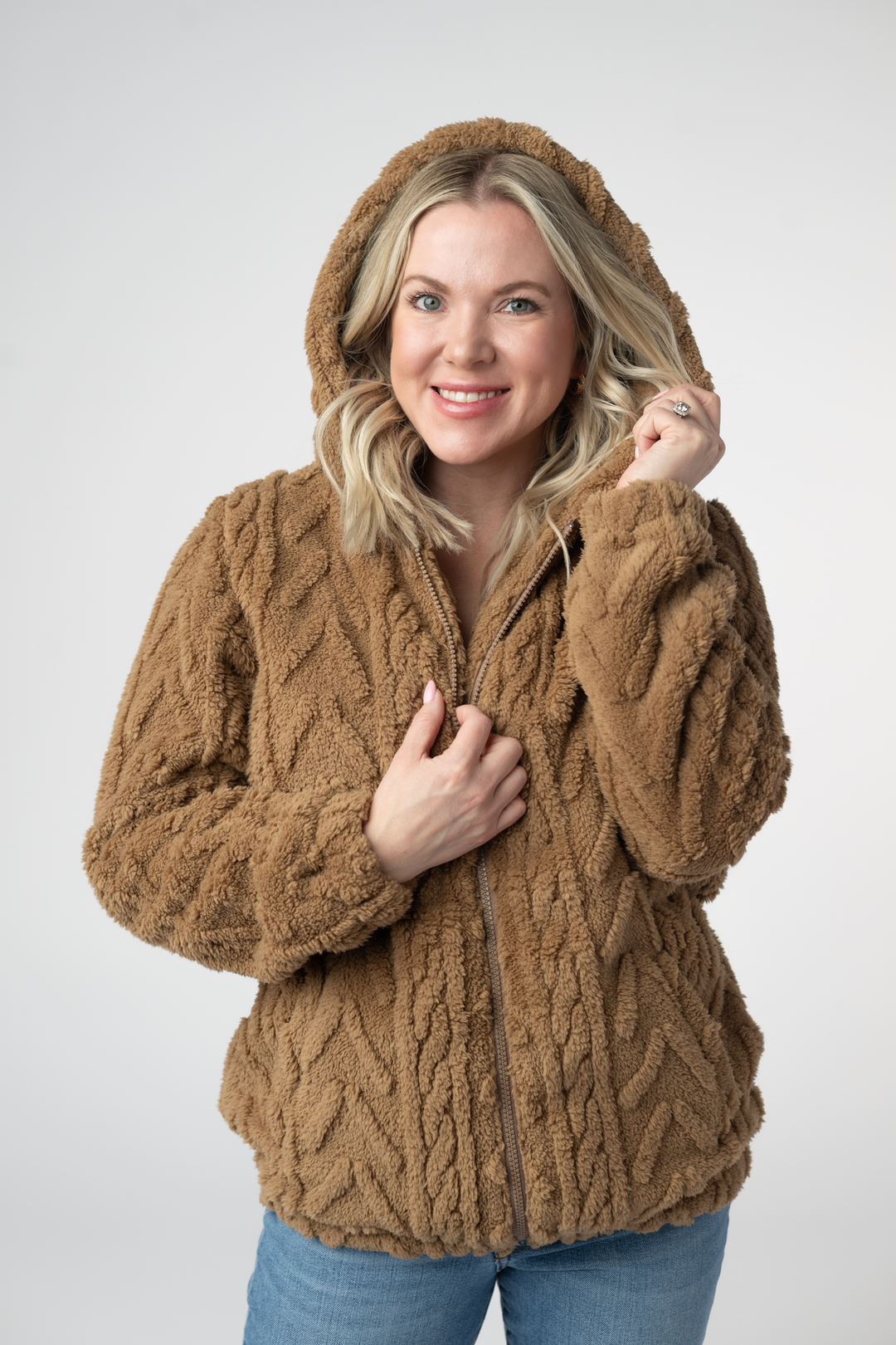 IN STOCK Fuzzy Sherpa Fullzip Hoodie - Maple