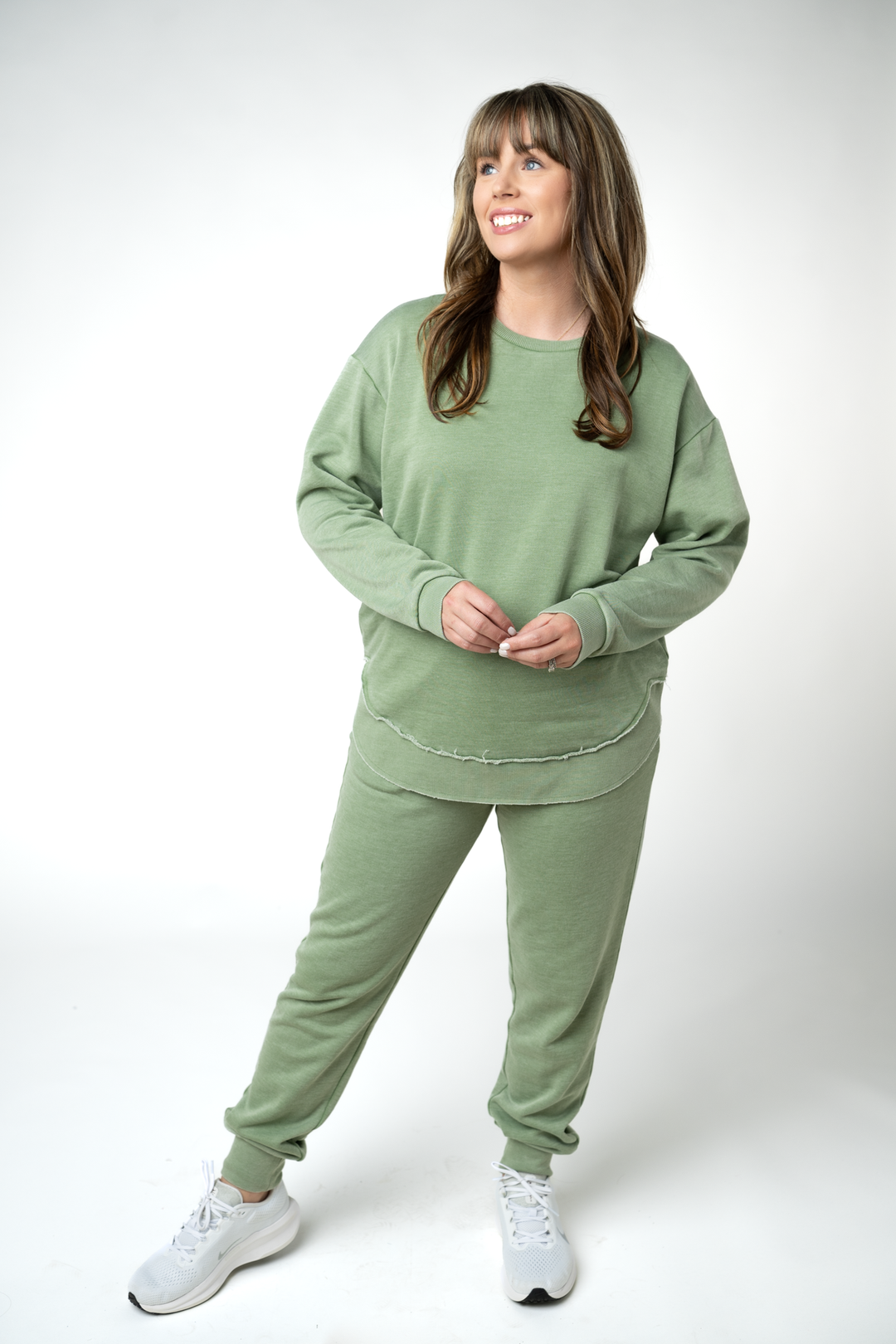 IN STOCK Vintage Wash Pullover - Olive