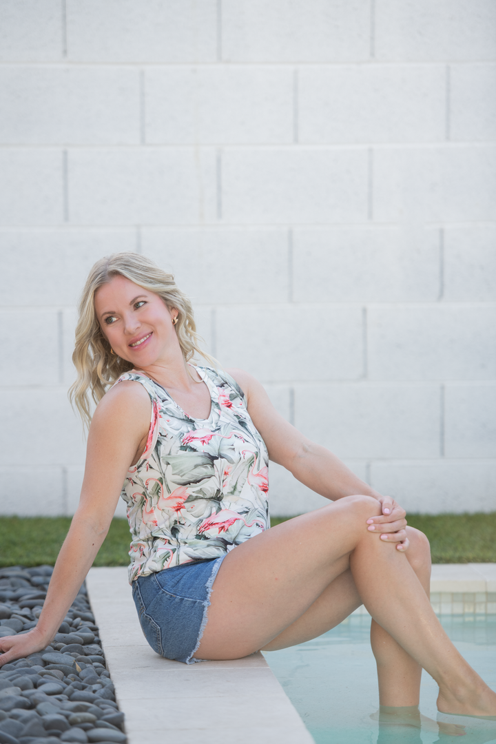 IN STOCK Noelle Tank - Flamingos