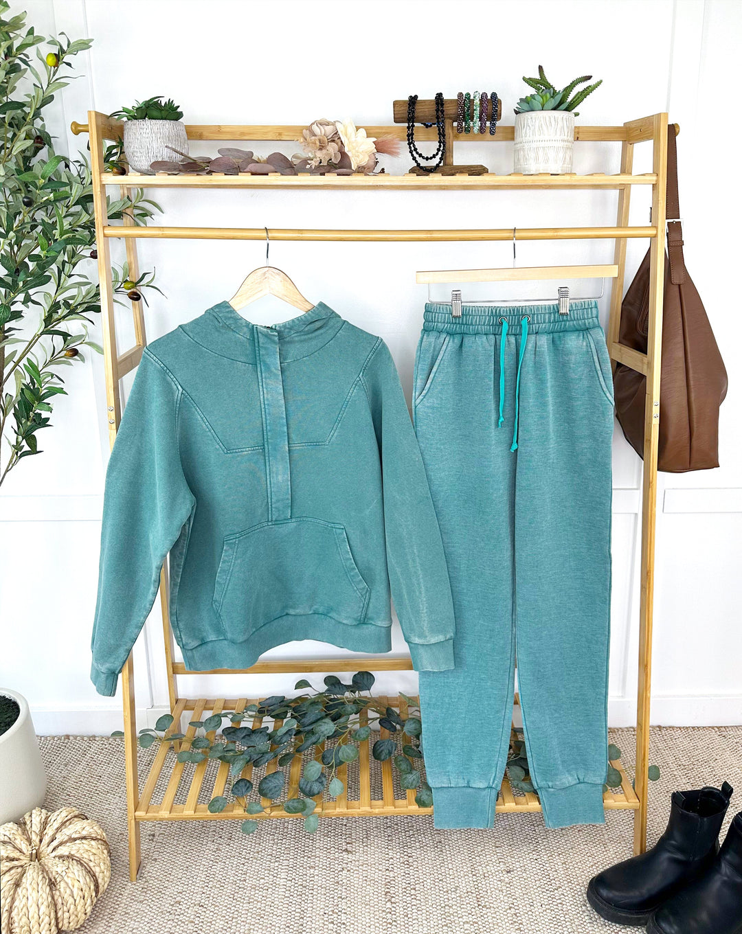 IN STOCK Vintage Wash Joggers - Teal