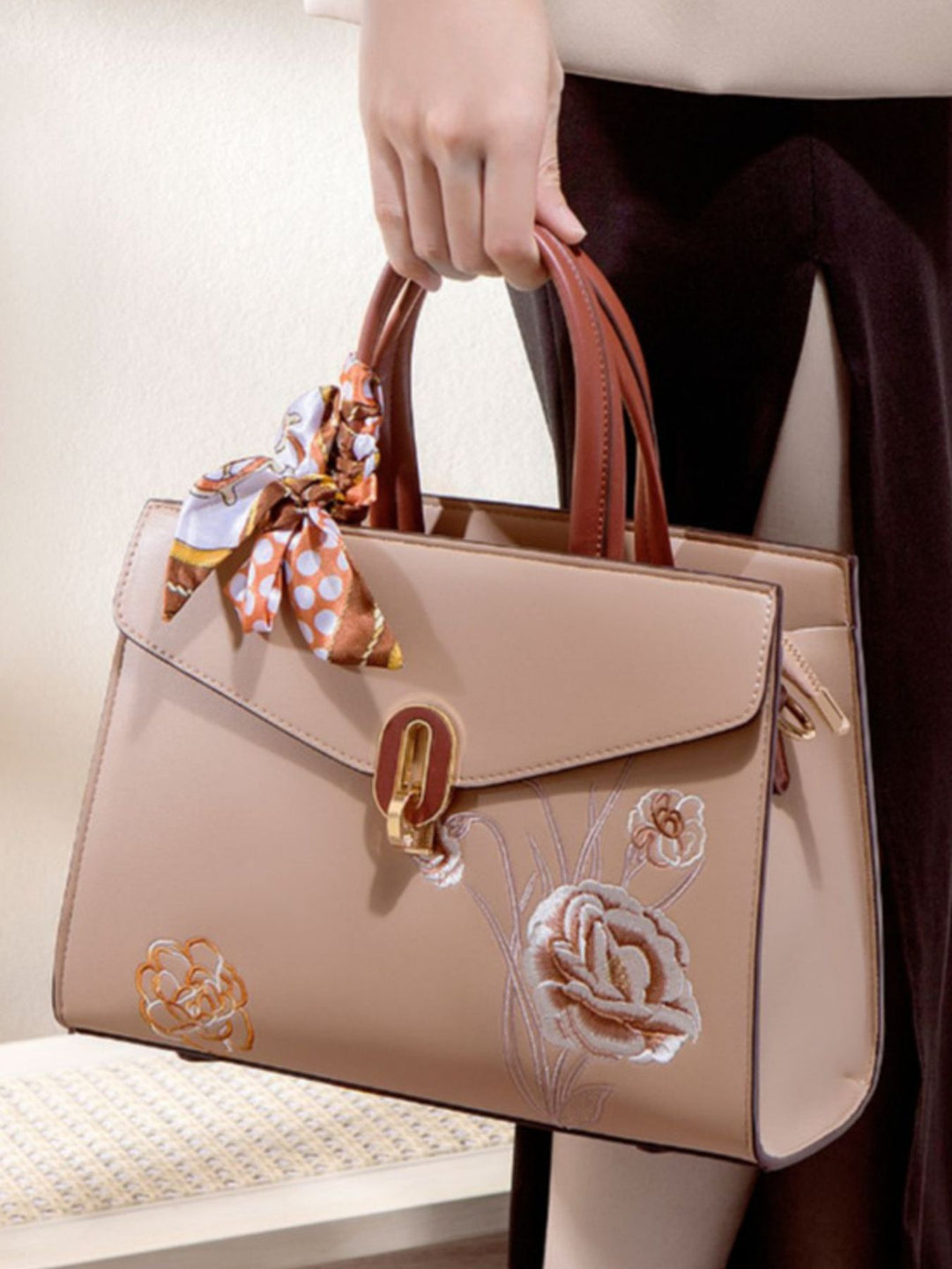 c86b8d59-53a9-4887-b60a-9769ff5fb1f1-Max