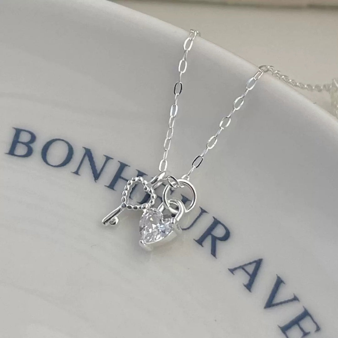 e6dbd2b8-38a2-42c1-ae66-6797c3536af8-Max